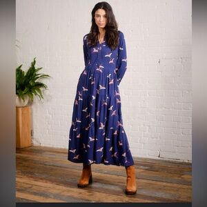 Chic Long Sleeve Dress with Bird Pattern